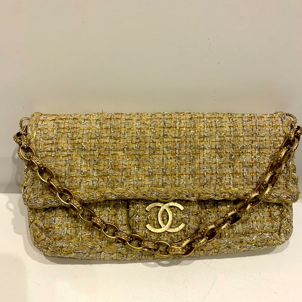 CHANEL 💛RARE Quilted East West Tweed Metallic Gold Camel Tan Byzantine Chain Bag
